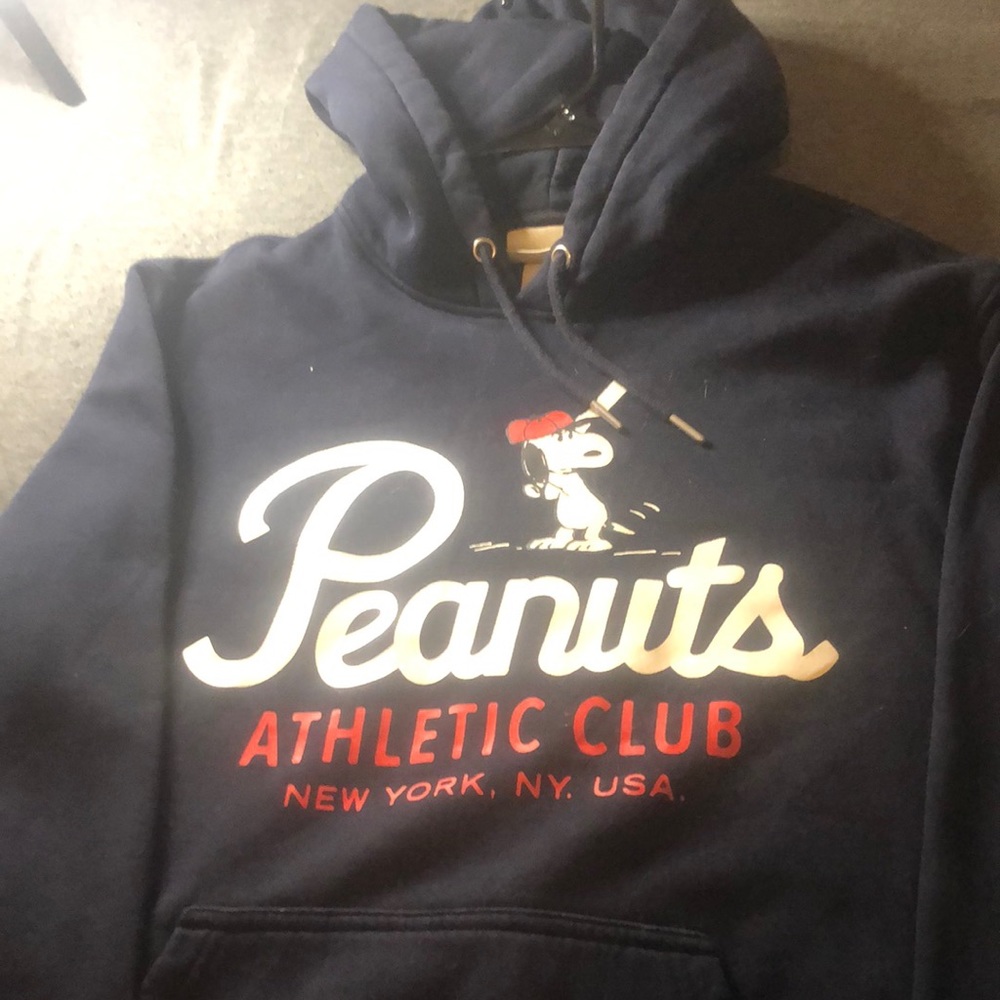 H&M L.O.G.G. Peanuts Snoopy Athletic Club Navy Medium Sweater